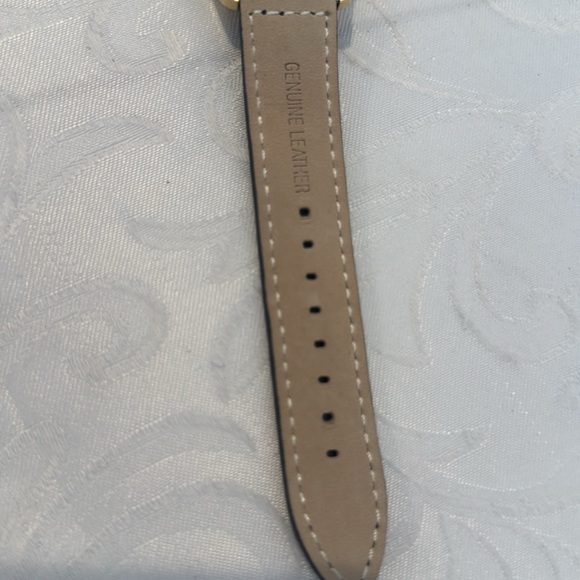 EUC Ted Baker Woman’s Wrist Watch. - Picture 6 of 10